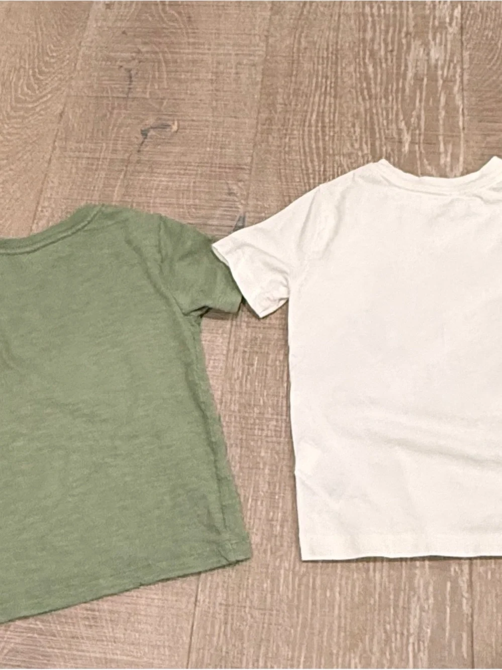 GAP/Pixar 3T Short Sleeve Tees - Green Dino & White Buzz Lightyear Prints